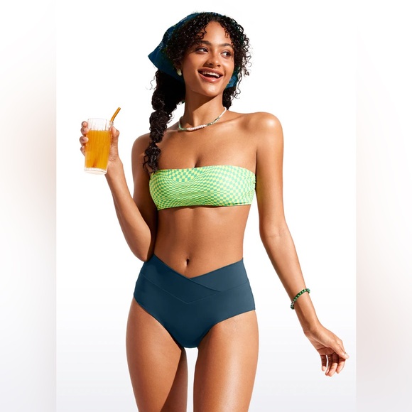 Bikini Bottom - V Cross Waist - Picture 4 of 7